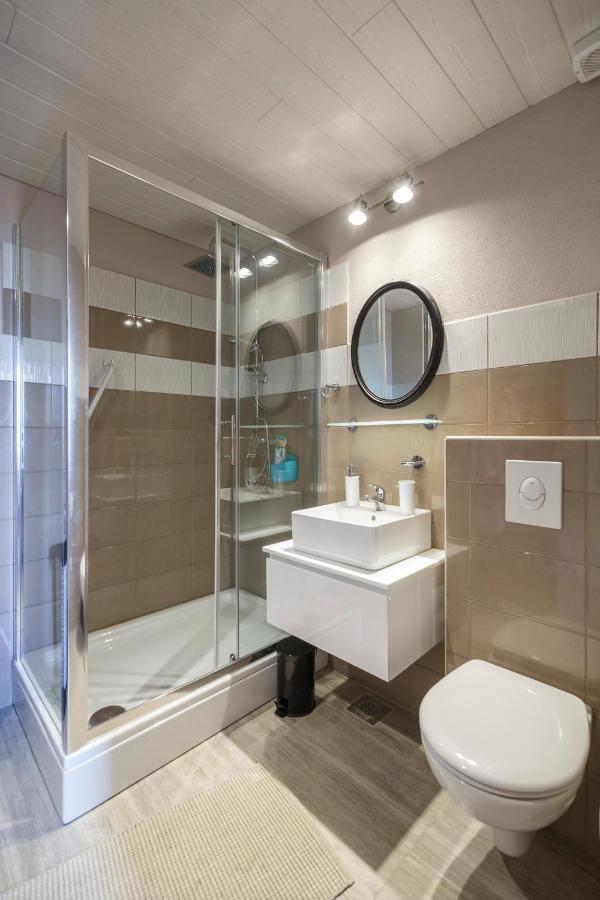 Apartments Mardesic Komiža Kültér fotó